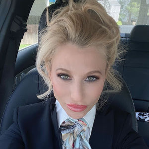 Meet your Posher, Beth-ann